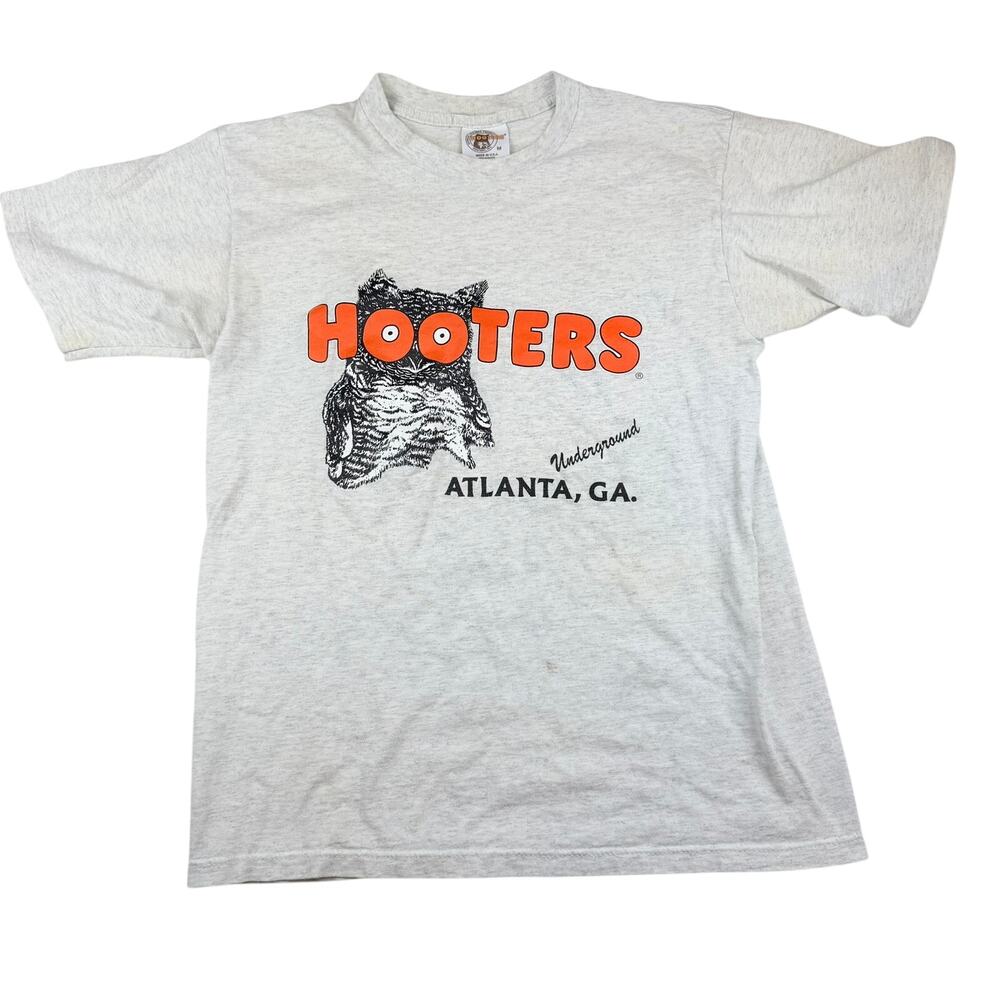 Vintage Hooters Underground Atlanta GA T-Shirt Medium